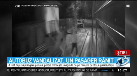 Autobuz, atacat cu pietre pe o stradă de la periferia Constanţei