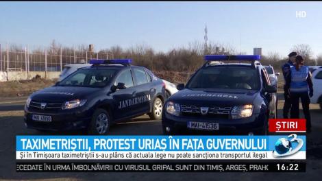 Taximetriştii, protest uriaş &icirc;n faţa Guvernului