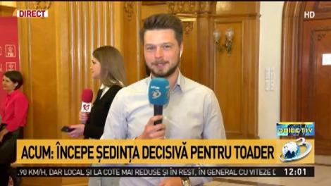 Dăncilă, discuții cu Dragnea înainte de ședință