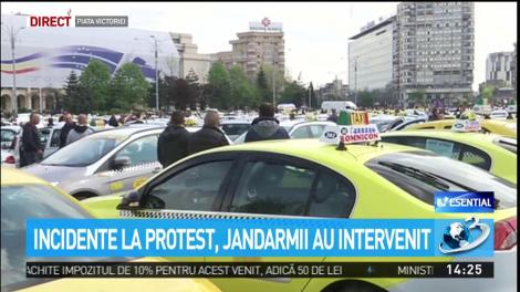 Incidente la protestul transportatorilor din Piaţa Victoriei