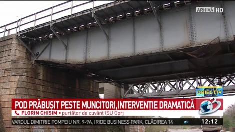 Pod prăbuşit peste muncitori, intervenţie dramatică