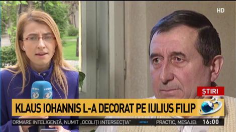 Klaus Iohannis îl decorează pe Iulius Filip