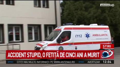 Accident stupid, o fetiță de doar cinci ani din Arad a murit Unchiul său este cercetat penal