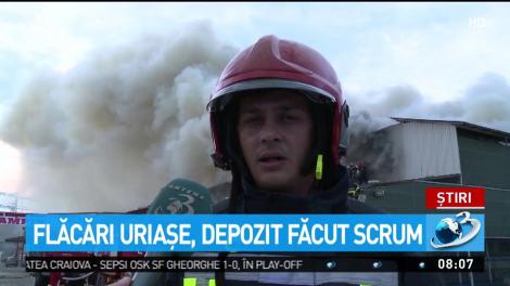 Un depozit de mărfuri din Tulcea s-a făcut scrum