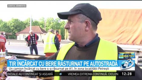 TIR &icirc;ncărcat cu bere răsturnat pe autostradă