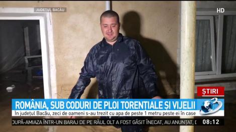 Rom&acirc;nia, sub coduri de ploi torenţiale şi vijelii