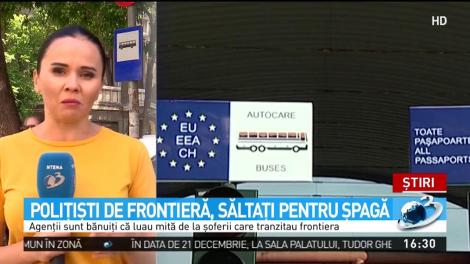 Poliţişti de frontieră, săltaţi pentru şpagă