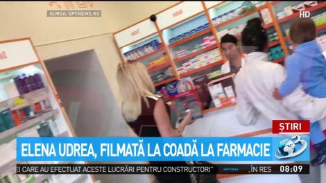 Elena Udrea, filmată la coadă la farmacie