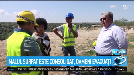 &Icirc;ncep lucrările de consolidare a malului Canalului Dunăre - Marea Neagră