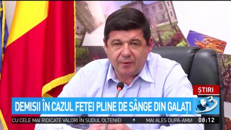 Demisii &icirc;n cazul fetei pline de s&acirc;nge din Galaţi