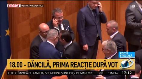 Imagini senzaţionale după învestirea Guvernului. Gesturile făcute de Ludovic Orban