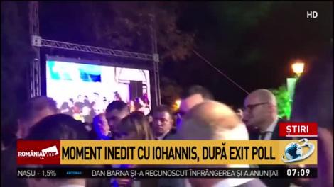 Alegeri prezidențiale 2019. Klaus Iohannis, moment inedit după EXIT POLL. Ce nu s-a văzut la televizor, după discursul de învingător