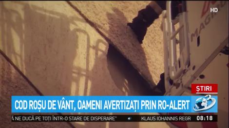 Cod roșu de v&acirc;nt, oameni avertizați prin RO-ALERT