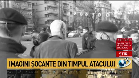 Primele imagini cu momentul în care Gelu Voican Voiculescu a fost lovit cu o cârjă în cap, în Piața Universității: ”Nu îţi este ruşine, criminalule? Du-te la puşcărie. Ai tupeu să vii aici?“