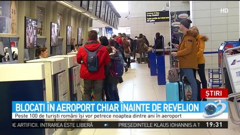 Peste 100 de turişti rom&acirc;ni &icirc;şi vor petrece Revelionul pe aeroport
