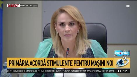 Gabriela Firea și consilierii generali PSD au venit la ședința CGMB cu măști și halate: „Ne protejăm de virușii guvernamentali. Multe împrumuturi, puține alocații și pensii”