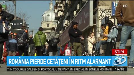 România pierde cetăţeni în ritm alarmant. Avertismentul îngrijorător lansat de profesorul Dan Voiculescu