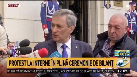 Scandal la sediul Ministerului de Interne. Ministrul Marcel Vela acuză: &bdquo;Protestul polițiștilor e neautorizat!&rdquo;