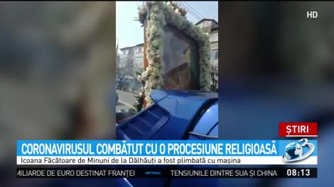 Coronavirusul, combătut la Focşani cu o procesiune religioasă. Cum a fost plimbată cu maşina Icoana Făcătoare de Minuni de la Dălhăuţi