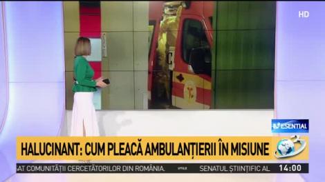 Combinezonul unui medic din linia întâi, lipit cu scoci pentru că este mult prea mic pentru statura sa. Imagini uimitoare în Suceava