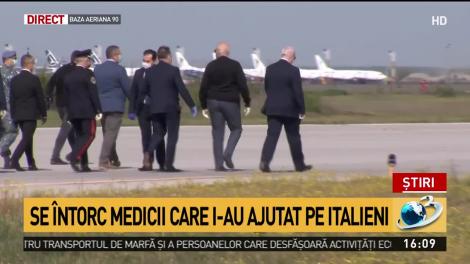 Primele imagini cu medicii români care s-au întors din Italia, după ce au sprijinit cadrele medicale în lupta cu COVID-19