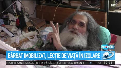 Un bărbat imobilizat la pat de 32 de ani dă o lecţie tuturor celor care se pl&acirc;ng de izolare