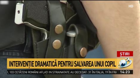 Copil de trei ani din Vaslui, la un pas de moarte după ce a rămas sp&acirc;nzurat &icirc;ntr-un gard