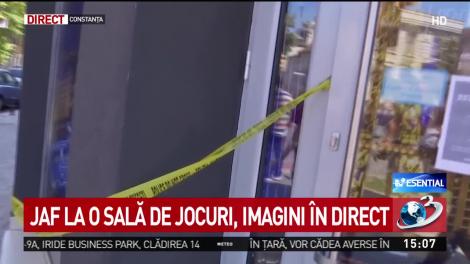 Jaf ca-n filme, la o sală de jocuri! O angajată a fost strânsă de gât, amenințată cu moartea, în plină zi! Totul a fost filmat