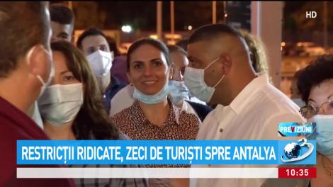Restricţii ridicate, zeci de turişti spre Antalya