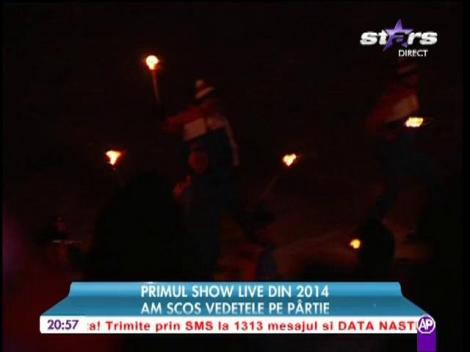 Super show cu torţe pe pârtia din Azuga