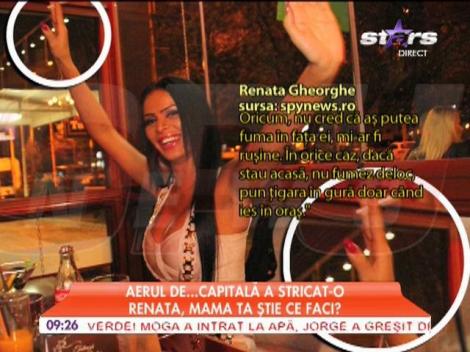 Renata s-a apucat de fumat