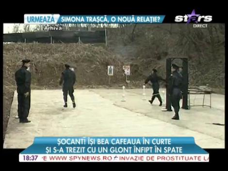 Un bărbat s-a trezit cu un glonț înfipt în spate
