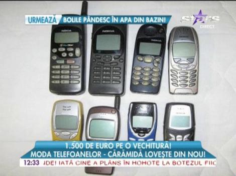 Telefoanele vechi, la modă în Anglia