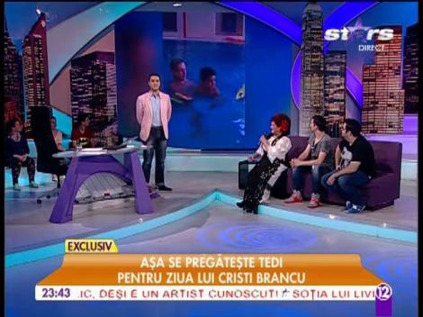 Fiul lui Cristi Brancu ia lecții de înot