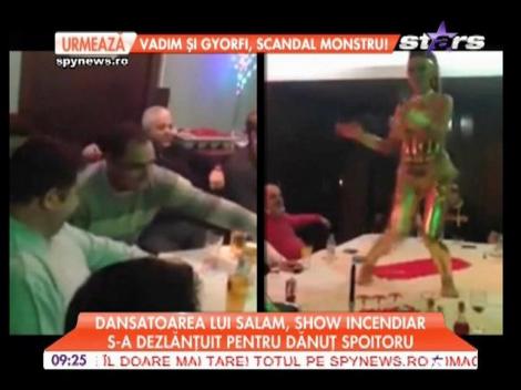 Dansatoarea lui Florin Salam, show incendiar pentru Dănuţ Spoitoru