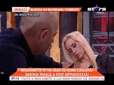 Simona Traşcă a fost hipnotizată în direct