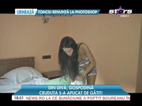 Daniela Crudu s-a apucat de gătit