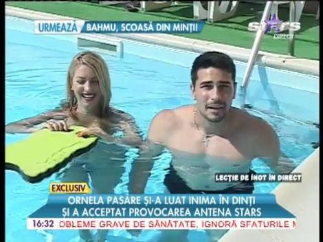 Ornela Pasăre, prima lecție de înot