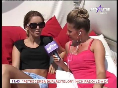 Denisa Nechifor, mic dejun la malul mării, alături de omul secret din viaţa ei