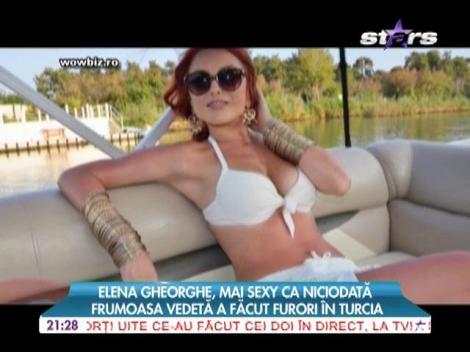 Elena Gheorghe, spectacol sexy pe plajele din Antalya