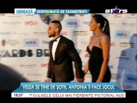 Alex Velea și Antonia, primul sărut în public