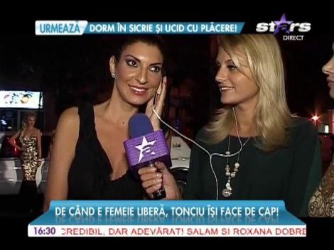 Andreea Tonciu a făcut ravagii la o prezentare de modă!