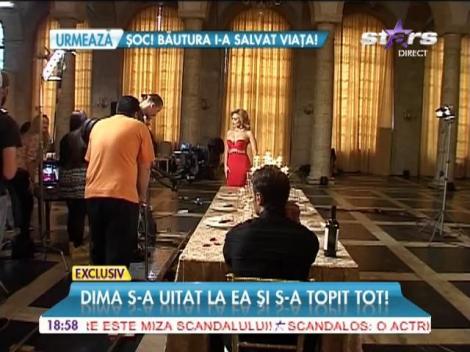 Iuliei Vântur i-a sucit minţile unui cântăreţ mult mai tânăr decât ea