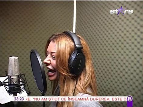 Ascultă în premieră piesa înregistrată de asistentele păcătoase