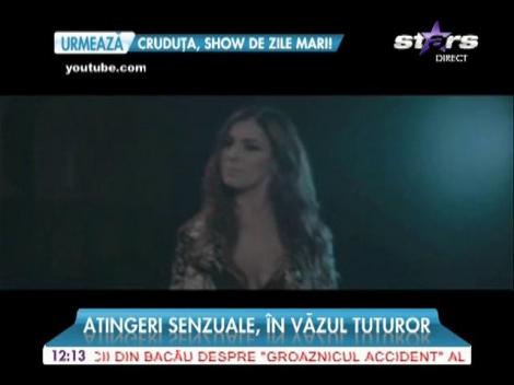 Atingeri senzuale, &icirc;n văzul tuturor! Blonda lui Smiley, &icirc;n braţele altui bărbat