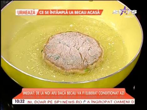 Reţeta "Star Matinal": "Burger cu somon"