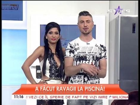 Bianca Drăguşanu, poziţii HOT la piscină! CUM ARATĂ &icirc;n costum de baie