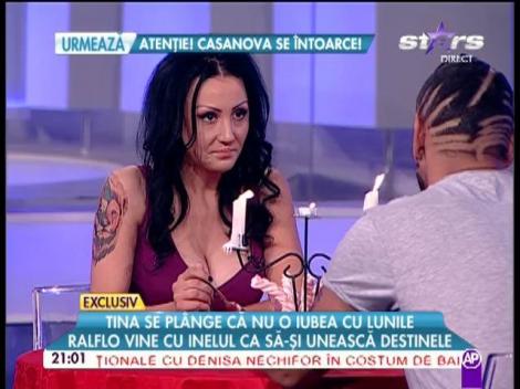 UMILINŢĂ MAXIMĂ! A cerut-o &icirc;n căsătorie, iar ea a spus "nu" &icirc;n direct