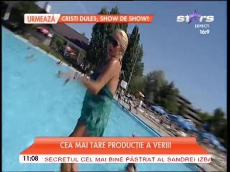 Rocsana Marcu, &icirc;n braţele bărbaţilor de la "Mireasă pentru fiul meu"! Blonda a fost aruncată &icirc;n apă, iar momentul este HOT HOT HOT