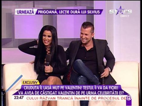 Au dat tot din dormitor! Cât durează partidele de sex dintre Daniela Crudu şi Valentin